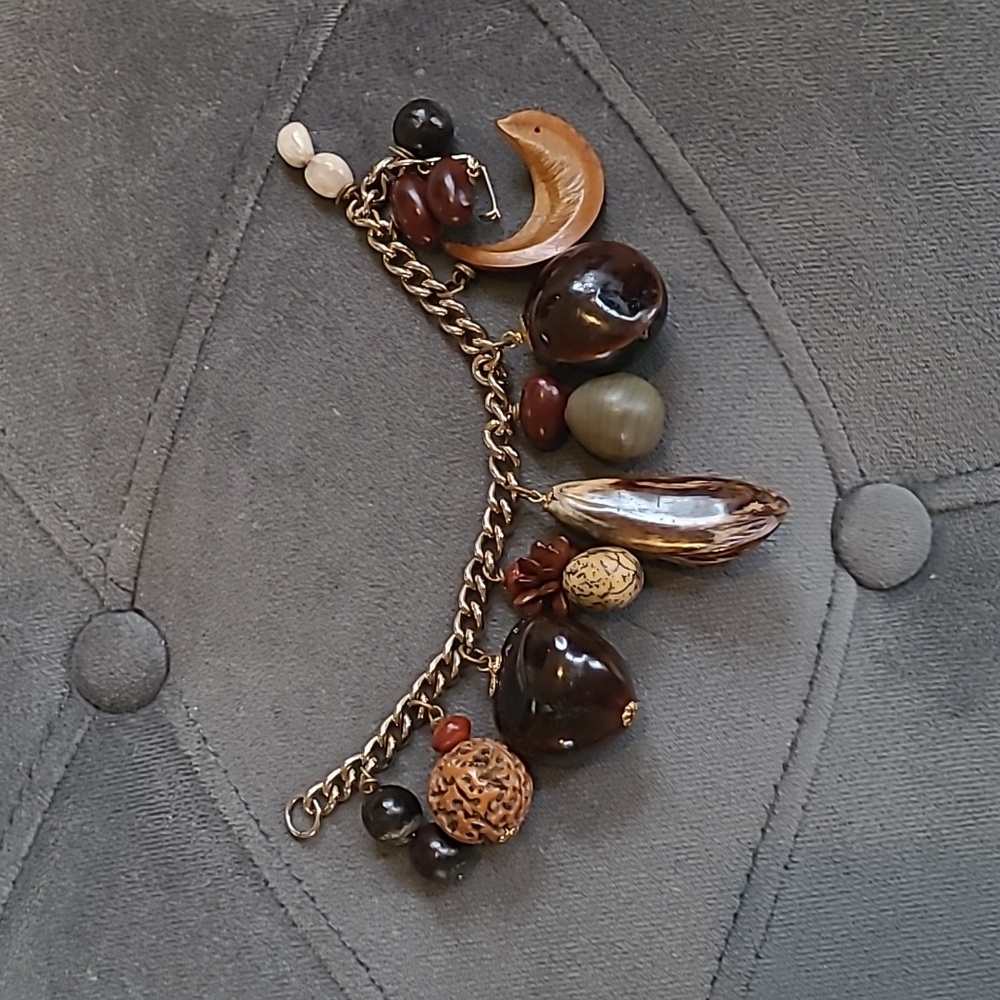 Kitch 1950s Nuts and Seeds Charm Bracelet